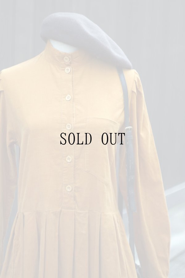 画像8: "Laura ashley-ローラアシュレイ-" アイルランド製 マスタード コーデュロイ 長袖 レトロワンピース スタンドカラー パフスリーブ[19414]