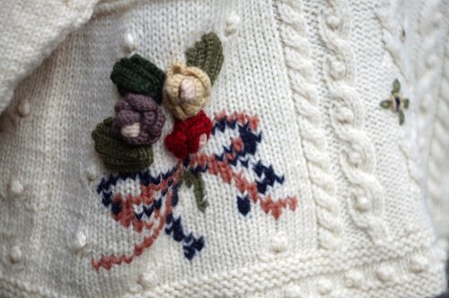 他の写真1: "Grandpa's Present" 白 ブーケ模様 ニット セーター クルーネック[19540]