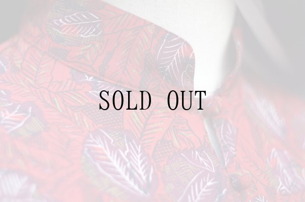 画像6: "World" 赤 リーフ柄 長袖 レトロワンピース マオカラー[19576]