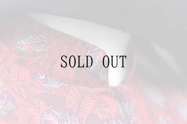 画像11: "World" 赤 リーフ柄 長袖 レトロワンピース マオカラー[19576]