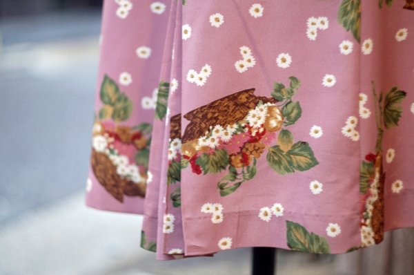 画像4: "Rich girl" 花かご柄 ピンク系 スカート w63cm[19609]