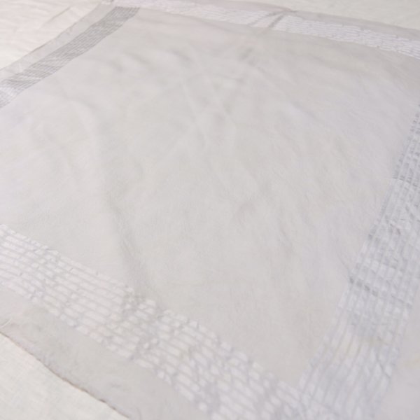 画像3: ストライプ柄 グレー系 シルク スカーフ 79cm×79cm[19637]