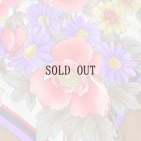 画像3: "INSTITUT DE BEAUTE" 花柄 シルク スカーフ 86cm×86cm[19638]