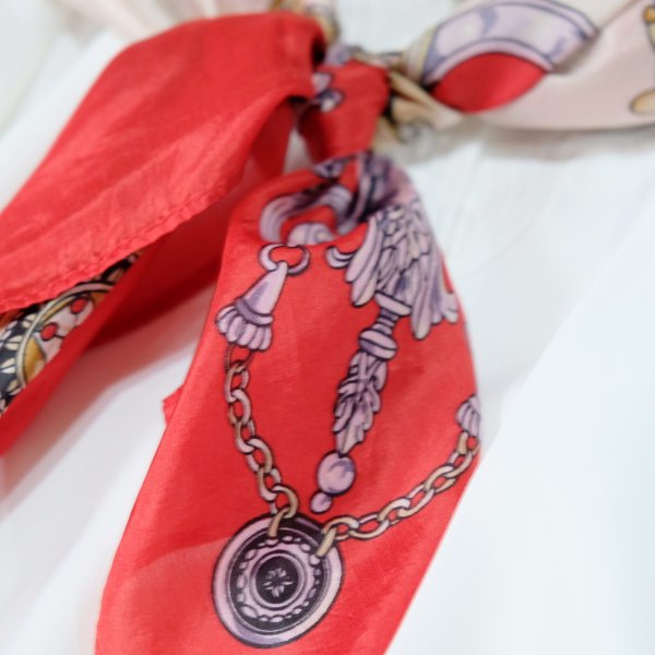 画像7: 馬車柄 赤系 シルク スカーフ 81cm×81cm[19639]