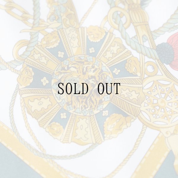 画像3: 装飾絵模様 グリーン系 スカーフ 85cm×85cm[19647]