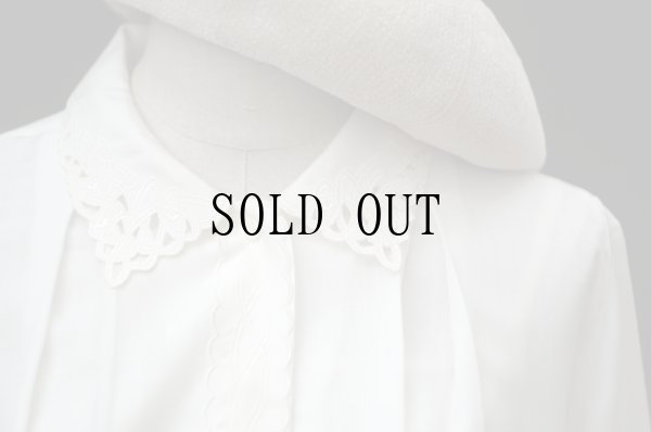 画像6: "Yoshimura" 白 長袖 ブラウス スカラップレースカラー ペプラム 比翼 パフスリーブ[19654]