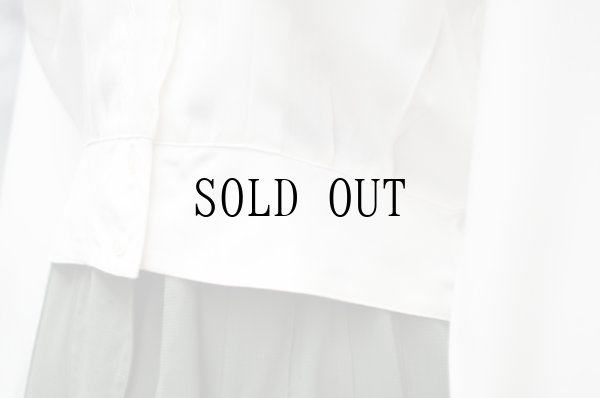 画像9: "Yoshimura" 白 長袖 ブラウス スカラップレースカラー ペプラム 比翼 パフスリーブ[19654]