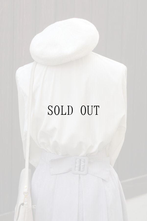 画像6: "Crowd bor"  白 長袖 ブラウス 丸襟 お花刺繍 胸ポケット[19692]