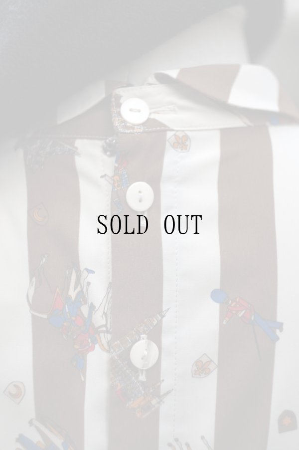 画像8: "Dejavu" ストライプ柄×ロンドン絵模様 タワーブリッジ 長袖 ブラウス ロールカラー[19716]