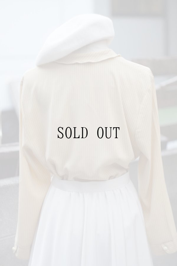 画像3: イエロー ストライプ柄 長袖 ブラウス バラブローチ付き[19730]