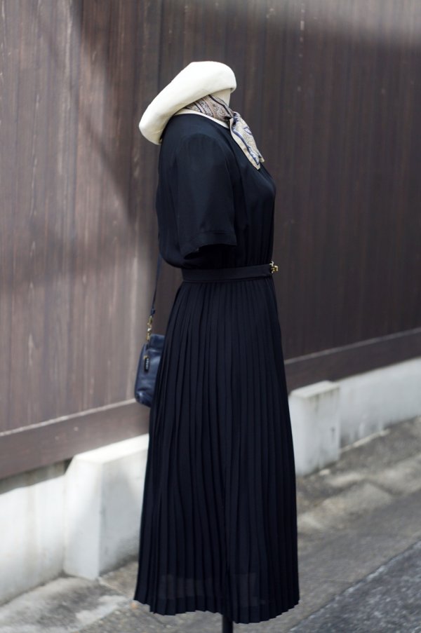 画像3: "Kawai" 無地 黒 半袖 レトロワンピース ノーカラー[19771]