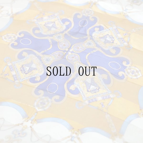 画像4: ライトブラウン系 装飾絵模様 シルク スカーフ 未使用 87cm×87cm[19765]