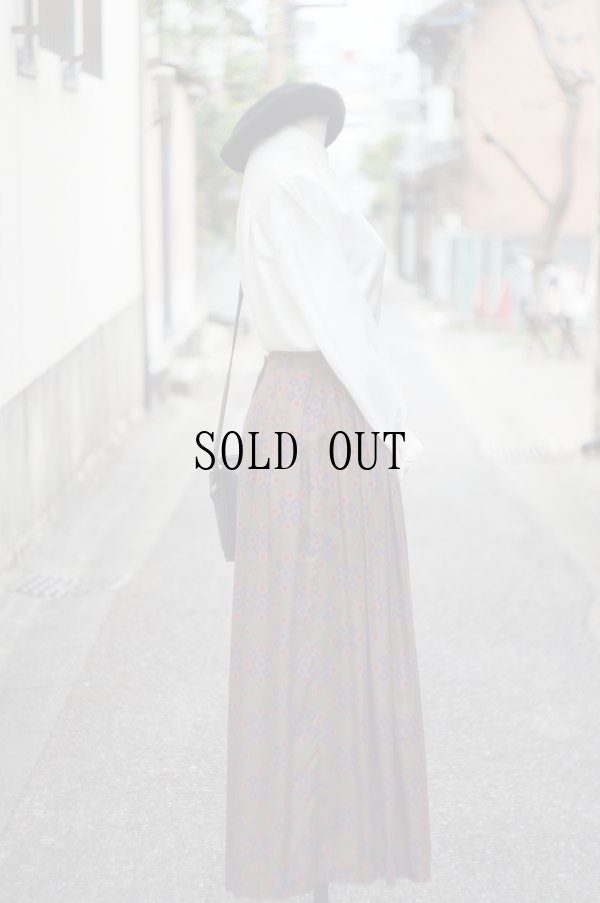 画像8: "hana no blouse" 無地 白 長袖 ブラウス スカラップレースカラー プリーツ[19781]