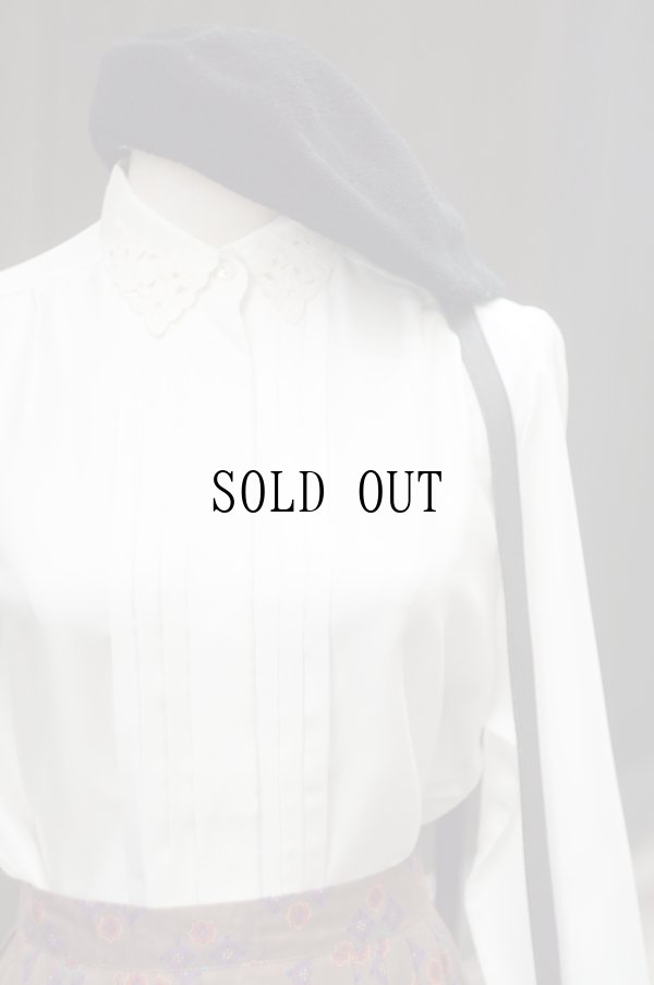 画像4: "hana no blouse" 無地 白 長袖 ブラウス スカラップレースカラー プリーツ[19781]
