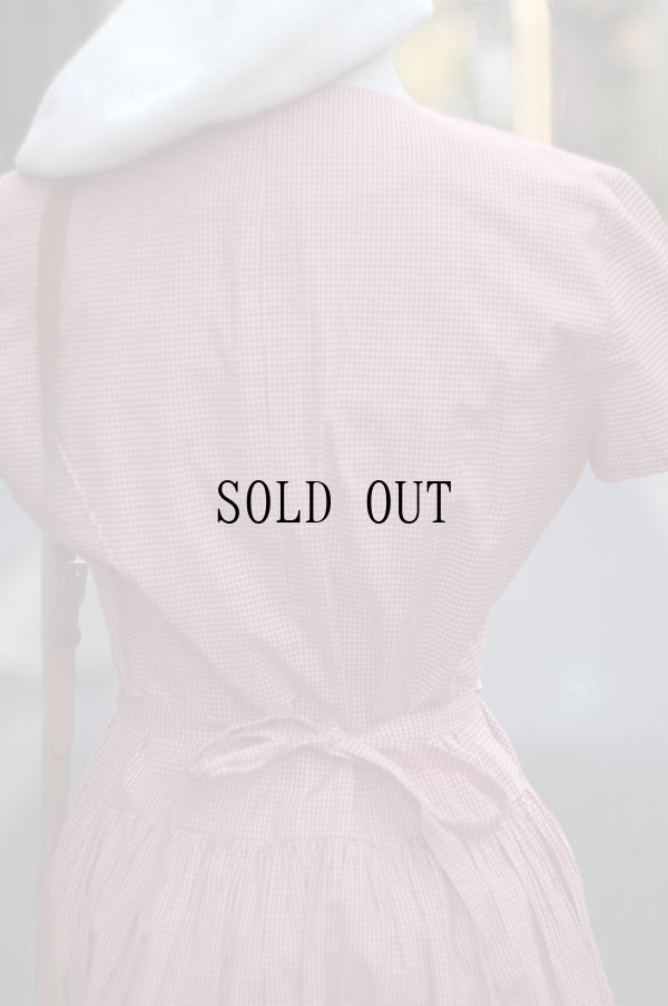 画像6: "ワールド" 赤×白 ギンガムチェック柄 コットン 半袖 レトロワンピース Vネック[19795]