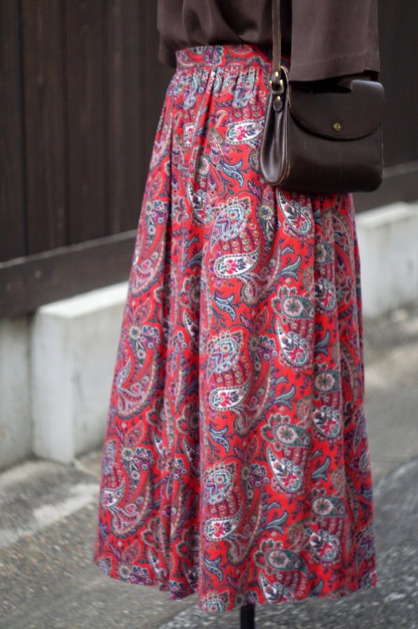 画像3: "Ki Clayton" US オレンジ ペイズリー柄 スカート フレア w67cm[19854]