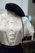 画像10: "peony" 無地 白 シルク チャイナブラウス 半袖 チャイナボタン マオカラー スワトウ刺繍 レース[19801]