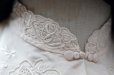画像6: "水仙花"" ベージュ  半袖 チャイナ ブラウス スワトウ刺繍[19858]
