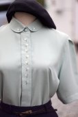 画像7: "femmeblanche" グリーン 半袖 ブラウス 花刺繍 比翼[19800]