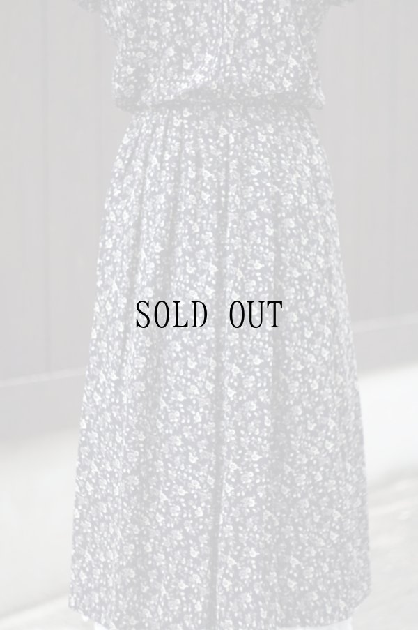 画像10: "amy march" 黒系 花柄 半袖 レトロワンピース[19859]