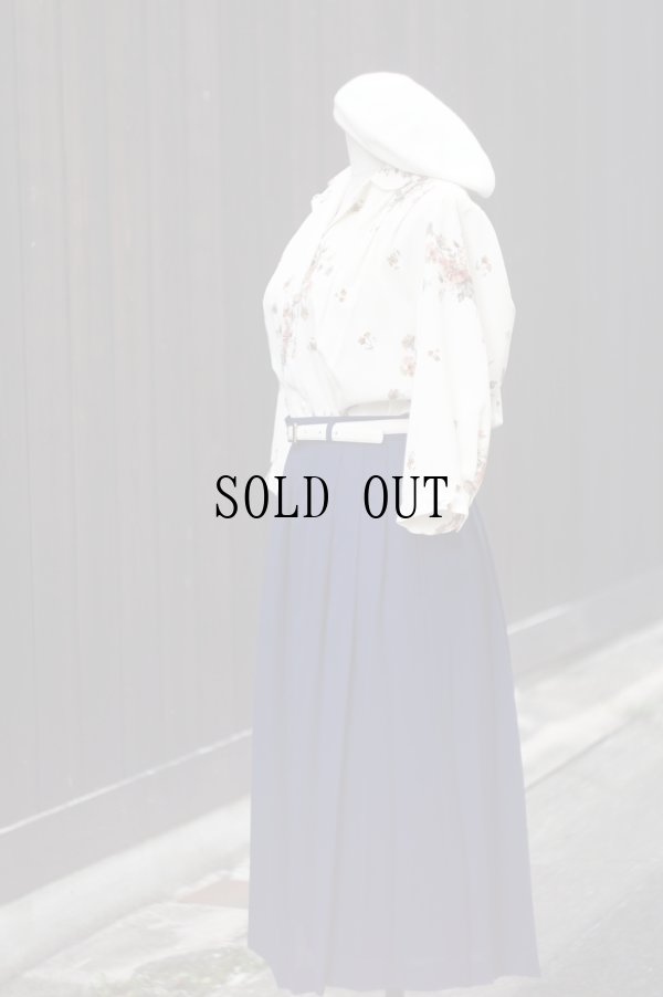 画像5: "Flow Rill" ベージュ 花柄 半袖  ブラウス オープンカラー 丸襟[19864]