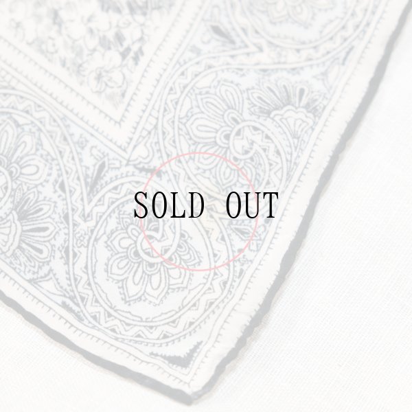 画像3: 花柄 黒系 シルク スカーフ 72cm×72cm[19894]