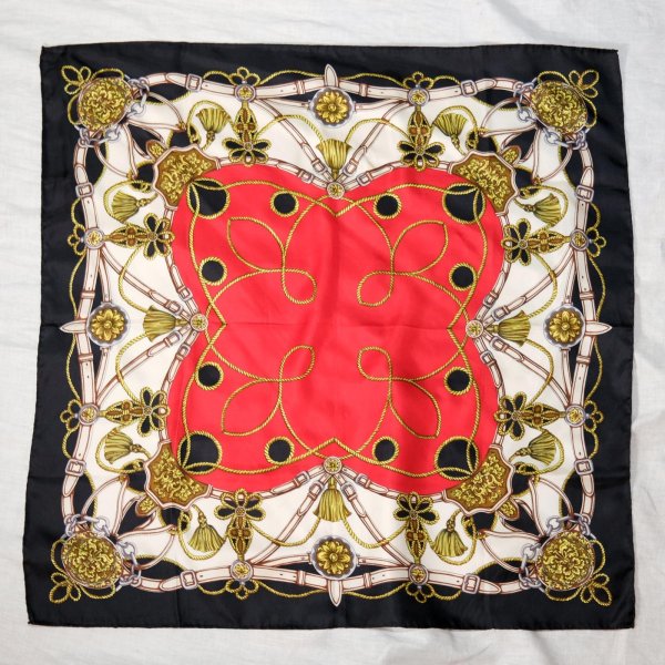 画像1: 装飾模様 黒系 シルク スカーフ 78cm×78cm[19897]