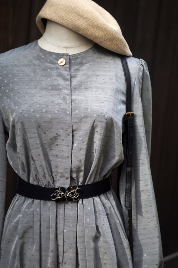 画像4: "NN-CARL" ドット柄 グレー  長袖 レトロワンピース  ノーカラー[19927]