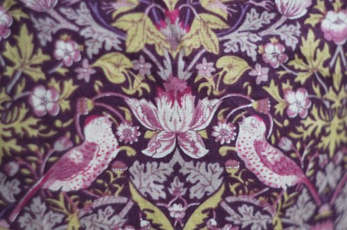 他の写真1: 総柄 ウィリアムモリス パープル系 いちご泥棒 スカート セミフレア 68cm[19929]