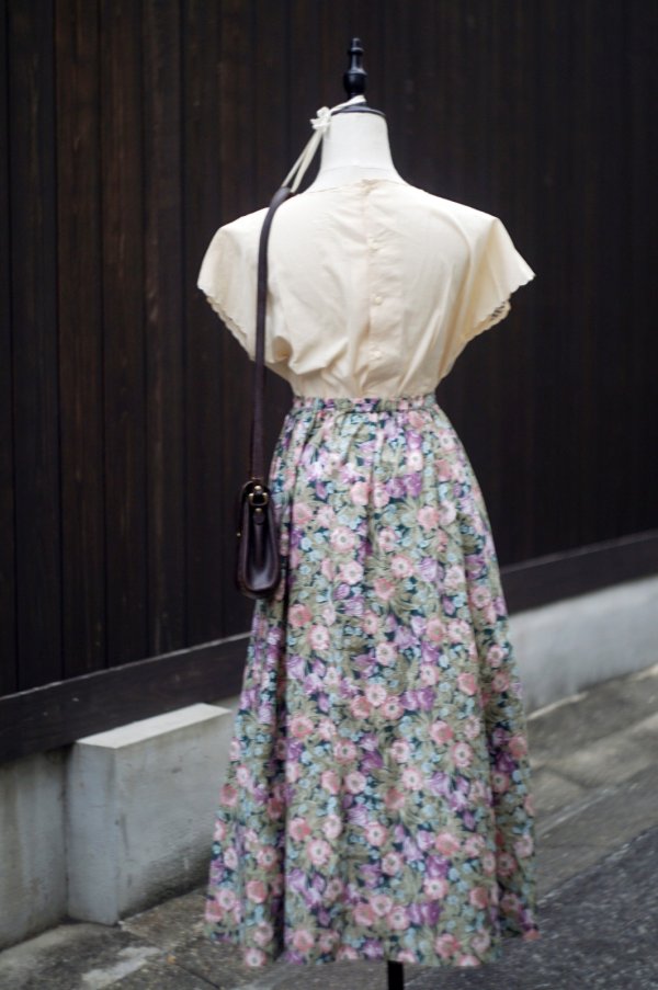 画像10: ”jeanjaures” 無地 生成 コットン 半袖 ブラウス ラウンドネック 刺繍[19936]