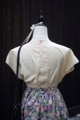 画像2: ”jeanjaures” 無地 生成 コットン 半袖 ブラウス ラウンドネック 刺繍[19936] (2)