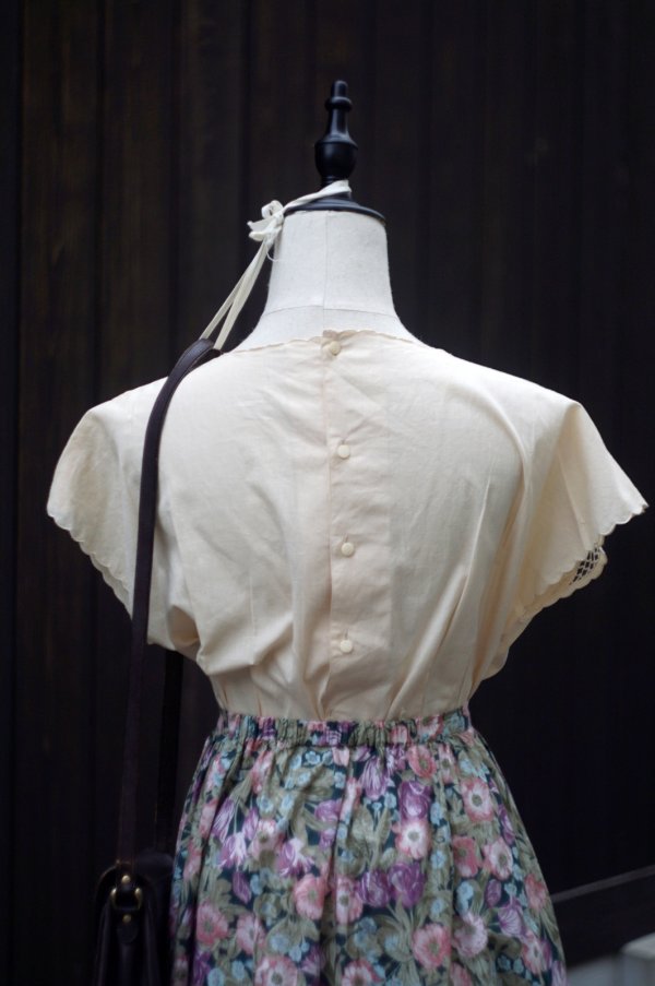 画像2: ”jeanjaures” 無地 生成 コットン 半袖 ブラウス ラウンドネック 刺繍[19936]