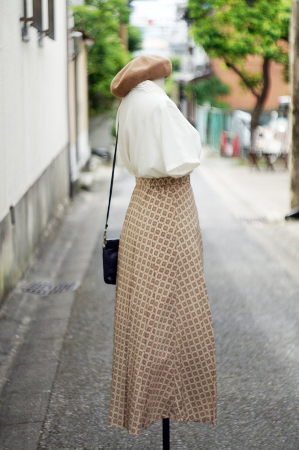 画像6: 幾何学模様 ベージュ フレアスカート w/62〜66cm[19938]