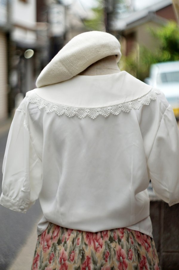 画像5: "K.Garcon" 白 半袖 ブラウス レース襟 ダブルボタン [19946]