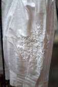 画像8: "Petitiour" 無地 白 コットン リネン 半袖 ブラウス 後ろ開きノーカラー 刺繍  [14114]