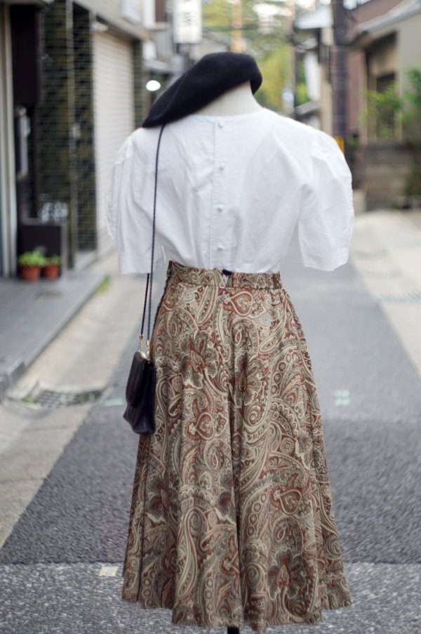 画像12: "Petitiour" 無地 白 コットン リネン 半袖 ブラウス 後ろ開きノーカラー 刺繍  [14114]