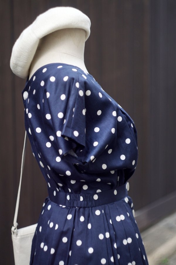 画像9: "Lulud Elegance" ネイビー×白 ブラウス&スカート ツーピース セットアップ[19969]