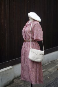 "RENOIR"ピンク系 花柄 半袖 レトロワンピース フリルカラー プリーツスカート [13914]