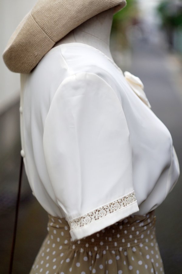 画像5: ”Femme de Debut” 無地 白  半袖 ブラウス ラウンドネック リボン レース[19972]