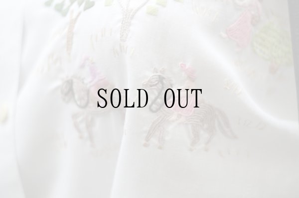 画像6: "Meriline by Nakayama fumiko" 白 麻混 ブラウス 半袖  スタンドカラー 刺繍 [19983]