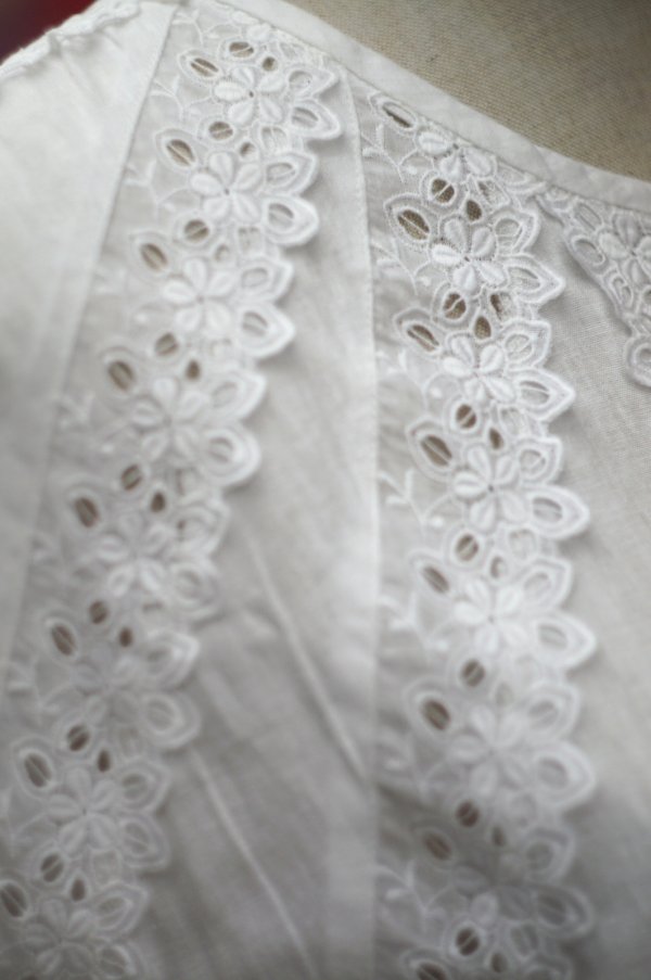 画像5: "Hana Shirakaba" 白 半袖 コットンリネン ブラウス ノーカラー レース[19994]