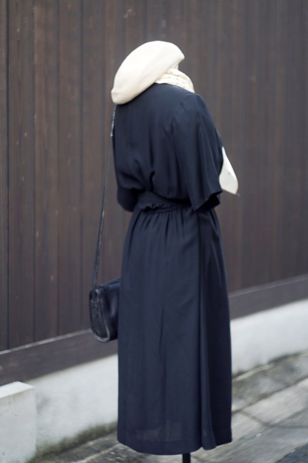 画像3: 無地 黒 半袖 レトロワンピース ラウンドネック レース襟 w64~72cm[19990]