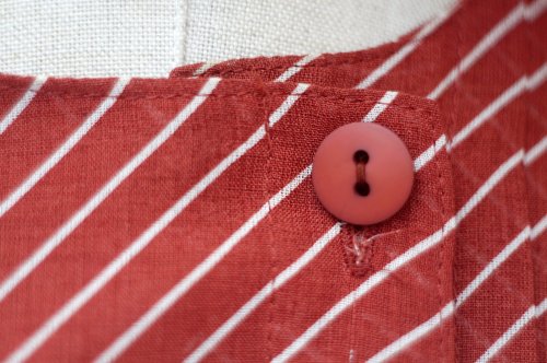 他の写真1: "Howdy" バイアス柄  赤系 半袖 レトロワンピース ノーカラー[20000]