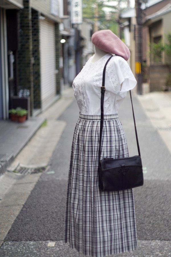 画像10: "Hana Shirakaba" 白 半袖 コットンリネン ブラウス ノーカラー レース[19994]