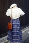 画像10: 無地 白 半袖 ブラウス ラウンドネック スカラップ 刺繍[19999]