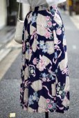 画像3: "that's me" US製 ネイビー 花柄 レーヨン スカート フレア w72cm[20008]