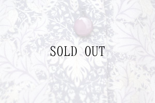 画像4: "Victoria＆Albert Museum" グレー系 ウィリアムモリス柄 半袖  ブラウス 丸襟 [20004]