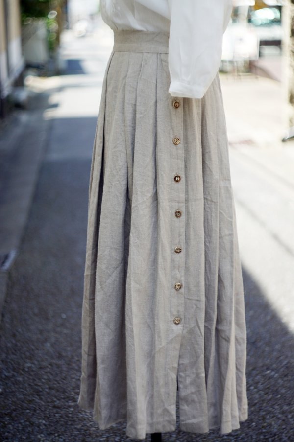 画像3: ”BASSET” ドイツ製 ベージュ  リネン 無地 チロルスカート フレア サイドボタン w70cm[20016]
