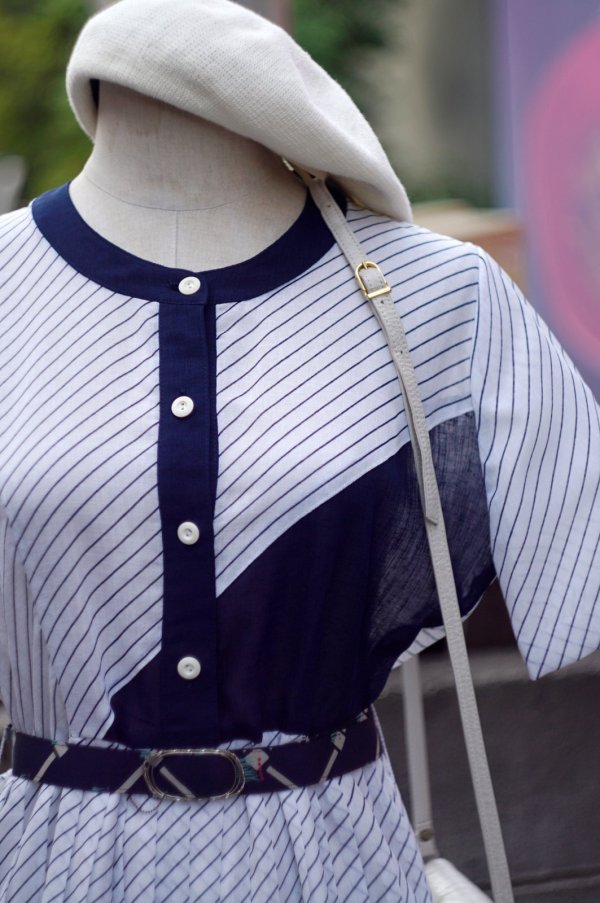 画像4: "Elmorze" ネイビー×白  斜めストライプ柄  半袖 レトロワンピース ノーカラー  [20020]