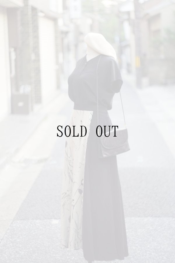 画像9: ”VALERIE STEVENS” 黒  シルク半袖 ブラウス  ノーカラー[20025]